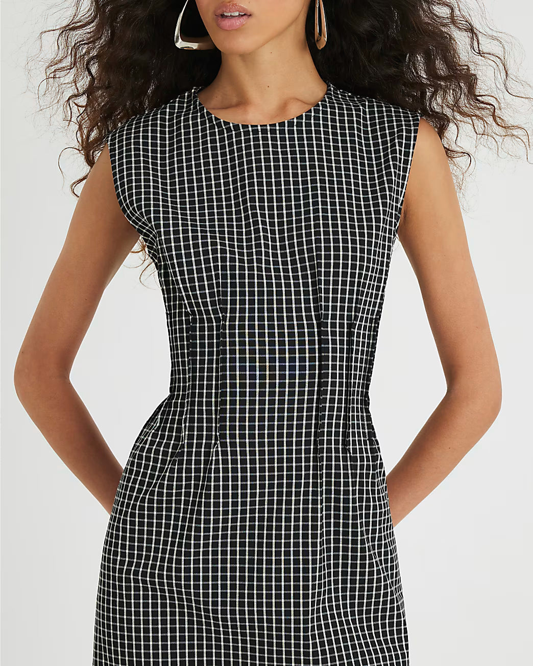 Black Sleeveless Pintuck Checked Midi Dress