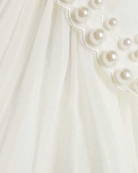 Cream Pearl Embellished Collar